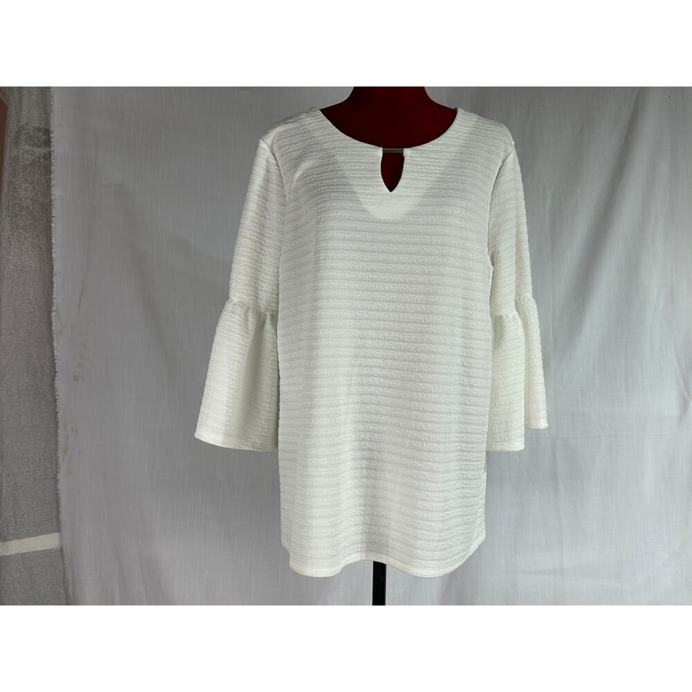 Women's 2XL XXL White knit top 3/4 sleeves JM Collection w silver neckline bar